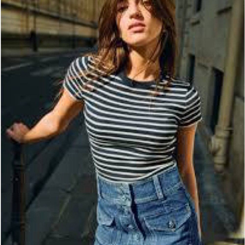 Sezane Camil Navy and White Striped Short Sleeve Top